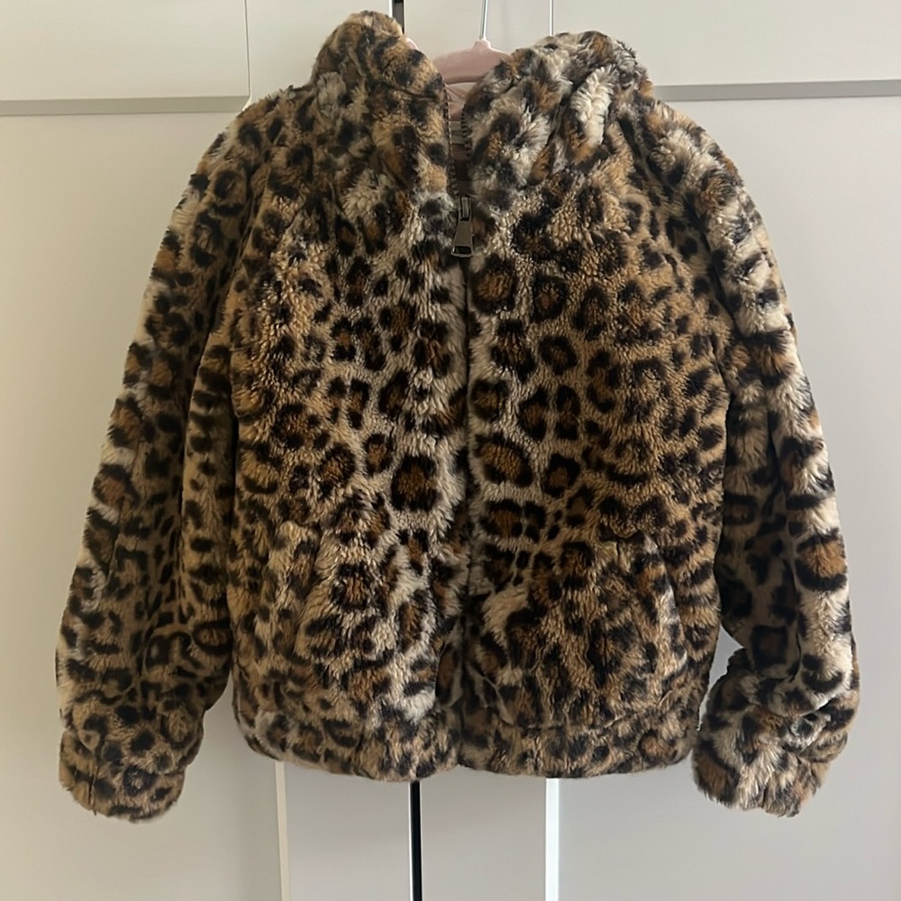 Tucker + Tate cute and soft Leopard jacket